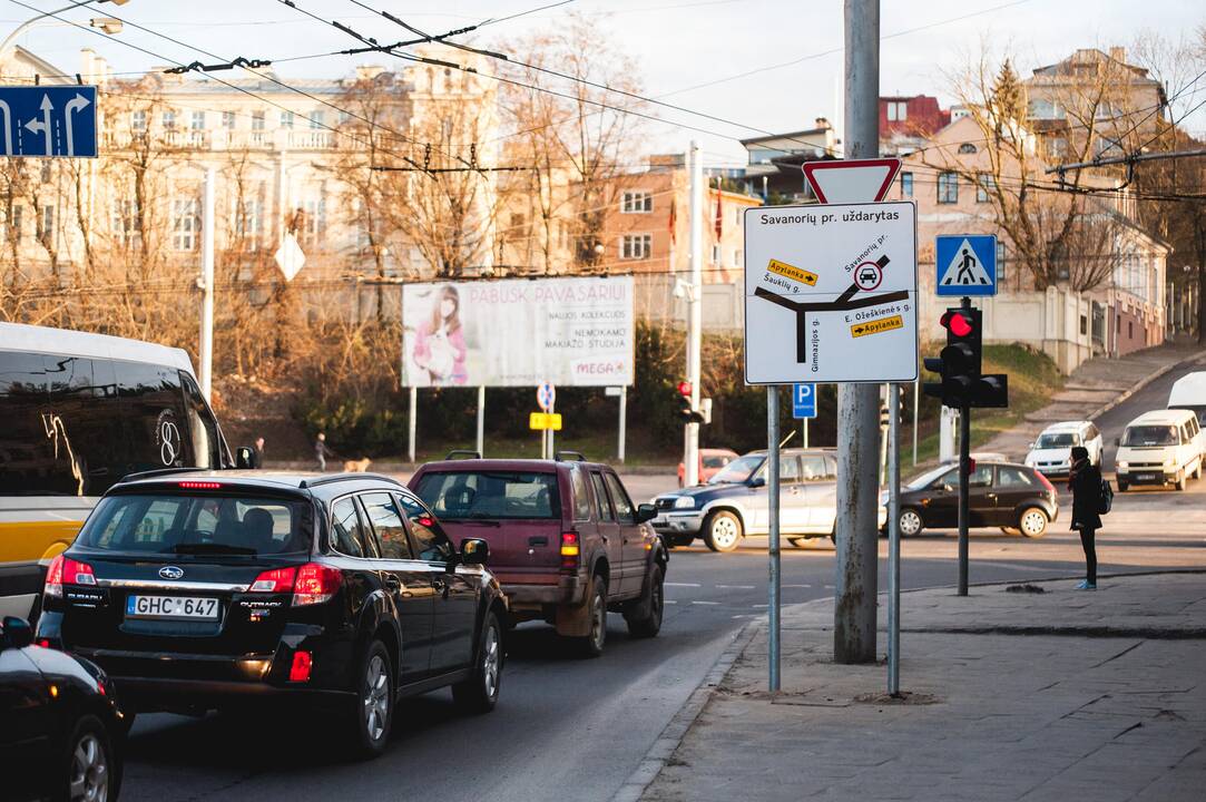 Uždaryta Savanorių prospekto įkalnė