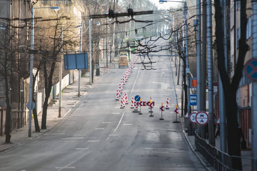 Uždaryta Savanorių prospekto įkalnė