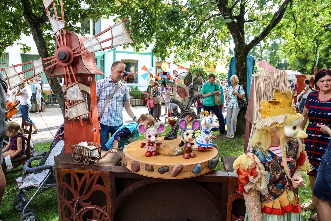 Lėlių teatras pradėjo naująjį sezoną