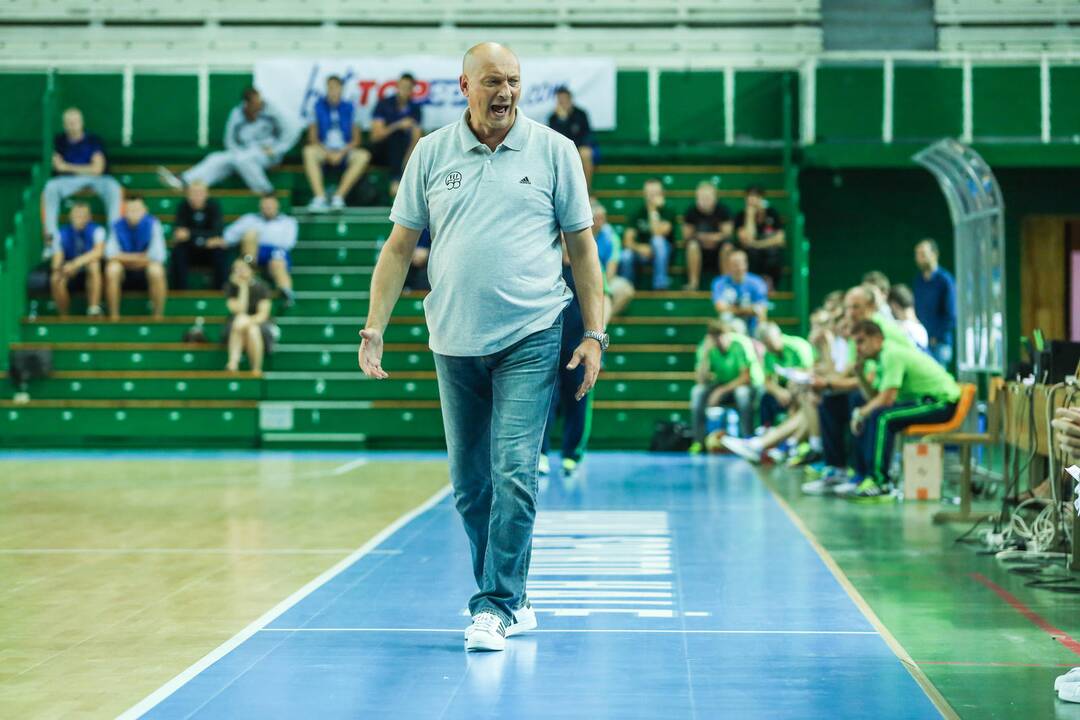 "Žalgiris" S.Butauto taurės finale po dramatiškos kovos nusileido VEF komandai 