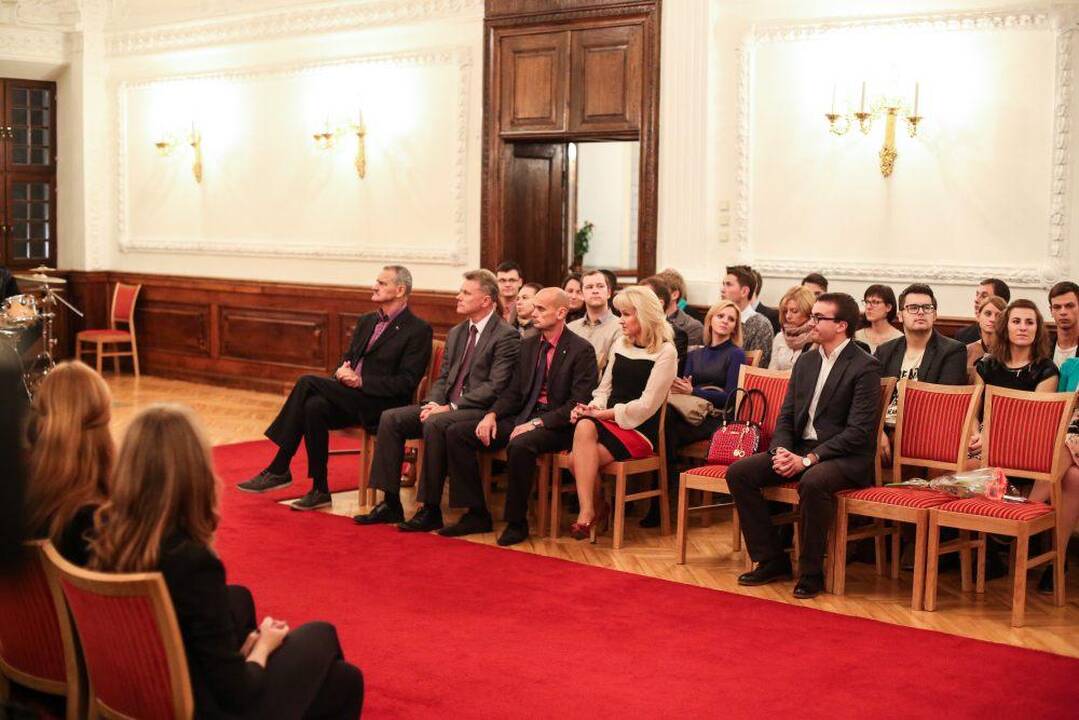 Iniciatyvaus Kauno jaunimo apdovanojimai