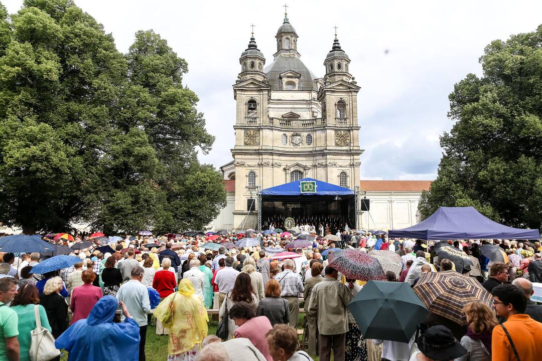 Žolinių šv. mišios Pažaislio vienuolyne