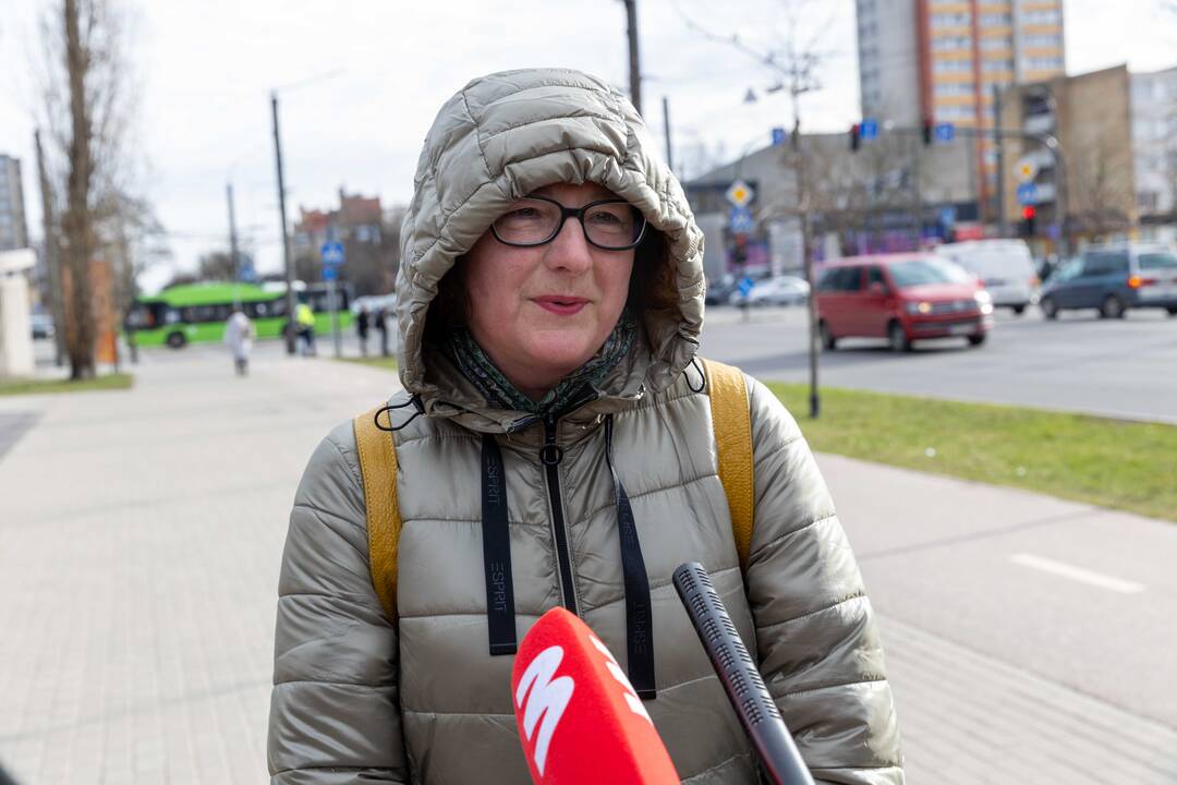 Piketas prieš karjerą Pakarklės miške