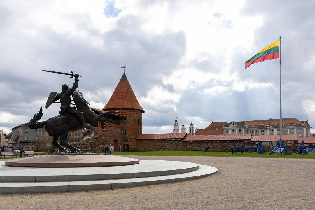 20 metų – kartu su NATO (vėliavos pakėlimas Kaune)