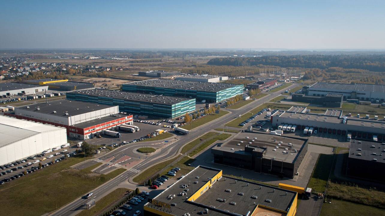 Plėtra: nemažai gamybos paskirties pastatų kasmet pastatoma LEZ teritorijoje.