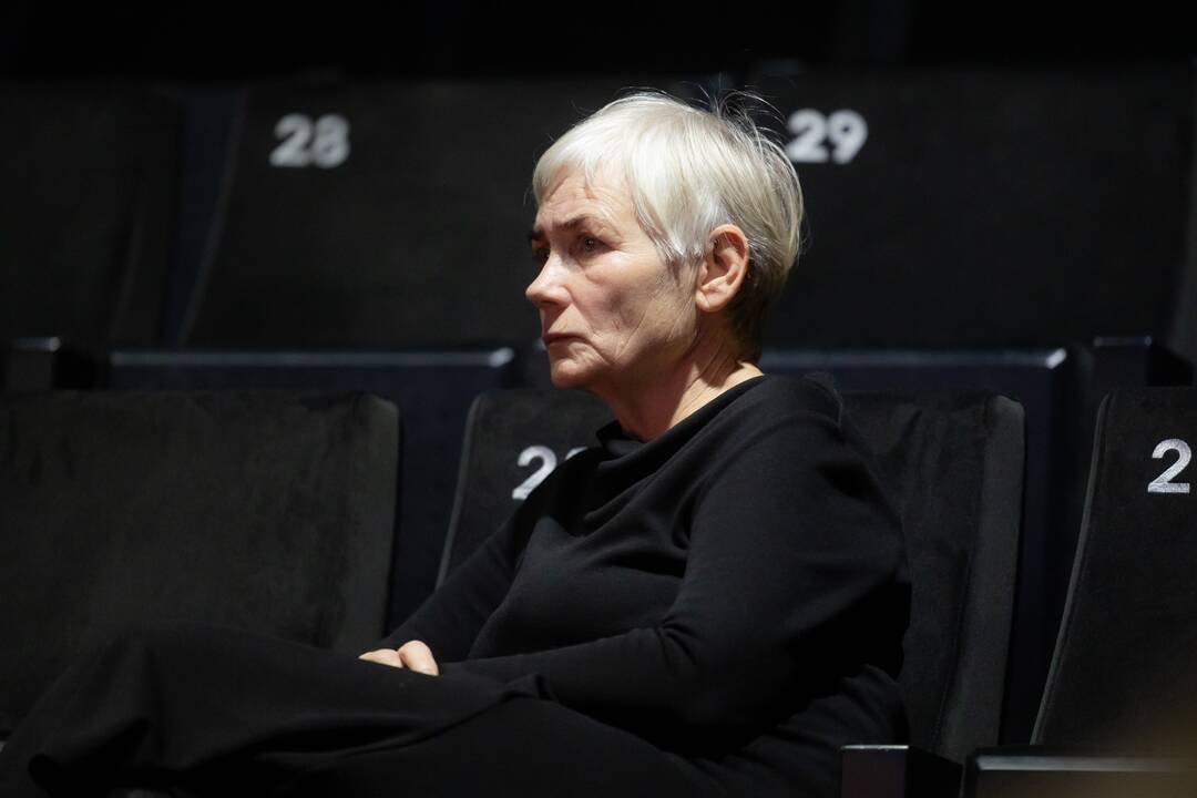 Atsisveikinimas su A. Kulikausku Keistuolių teatro scenoje