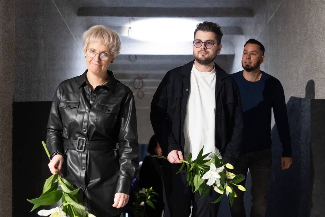 Atsisveikinimas su A. Kulikausku Keistuolių teatro scenoje