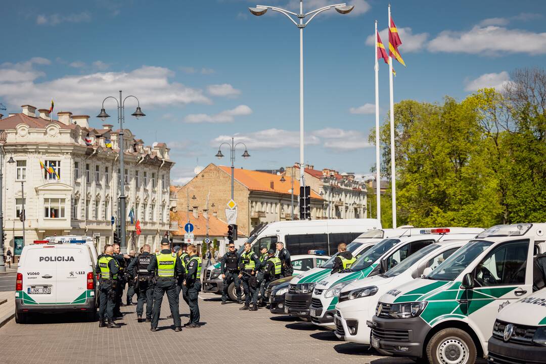 Katedros aikštėje – protestas dėl NT mokesčio