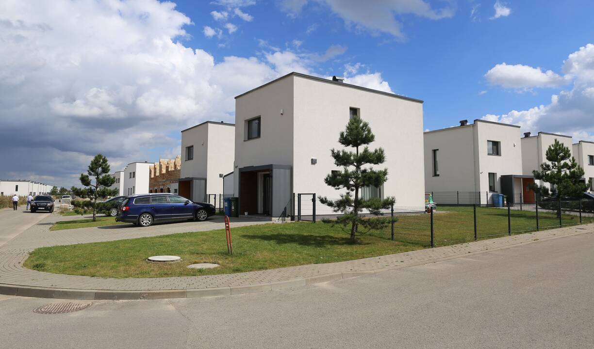 Plėtra: nemažai gamybos paskirties pastatų kasmet pastatoma LEZ teritorijoje.