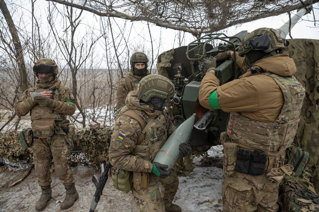 348-oji karo Ukrainoje diena