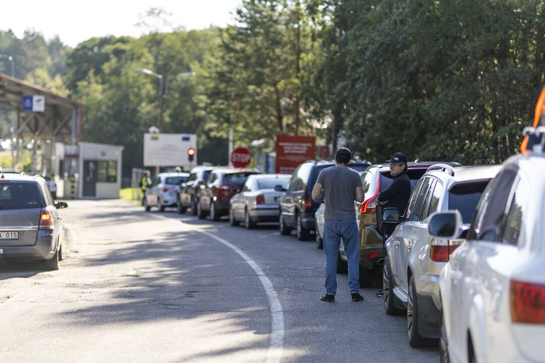 Eilės į Baltarusiją per Šumską