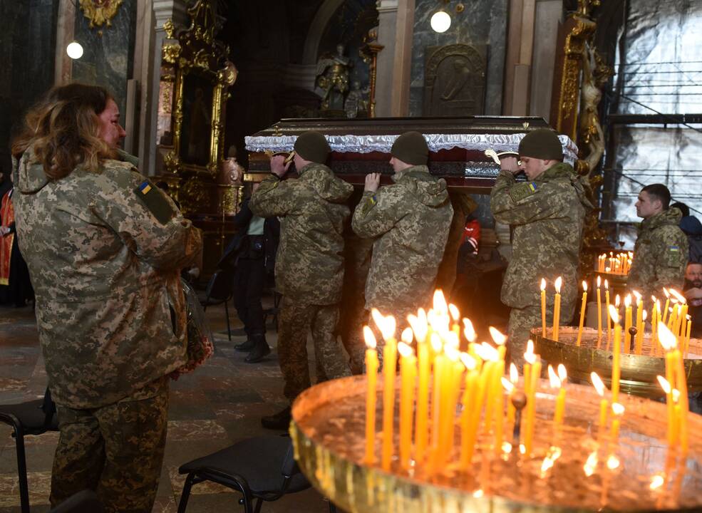 Dvidešimt trečioji karo Ukrainoje diena