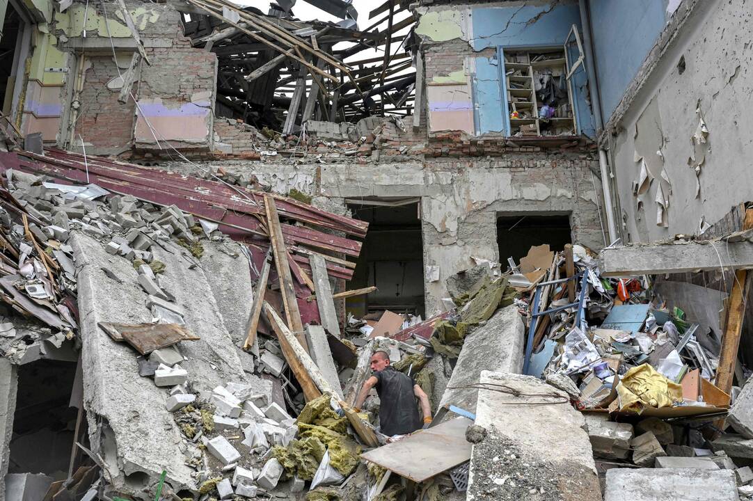 153-oji karo Ukrainoje diena