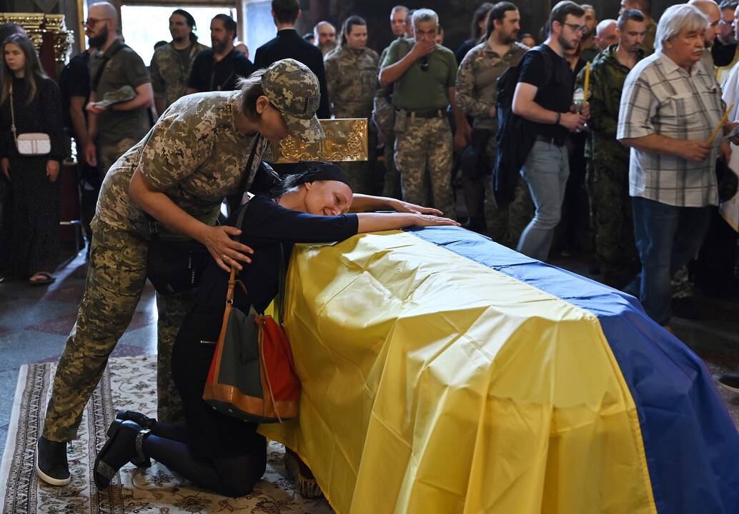 187-oji karo Ukrainoje diena