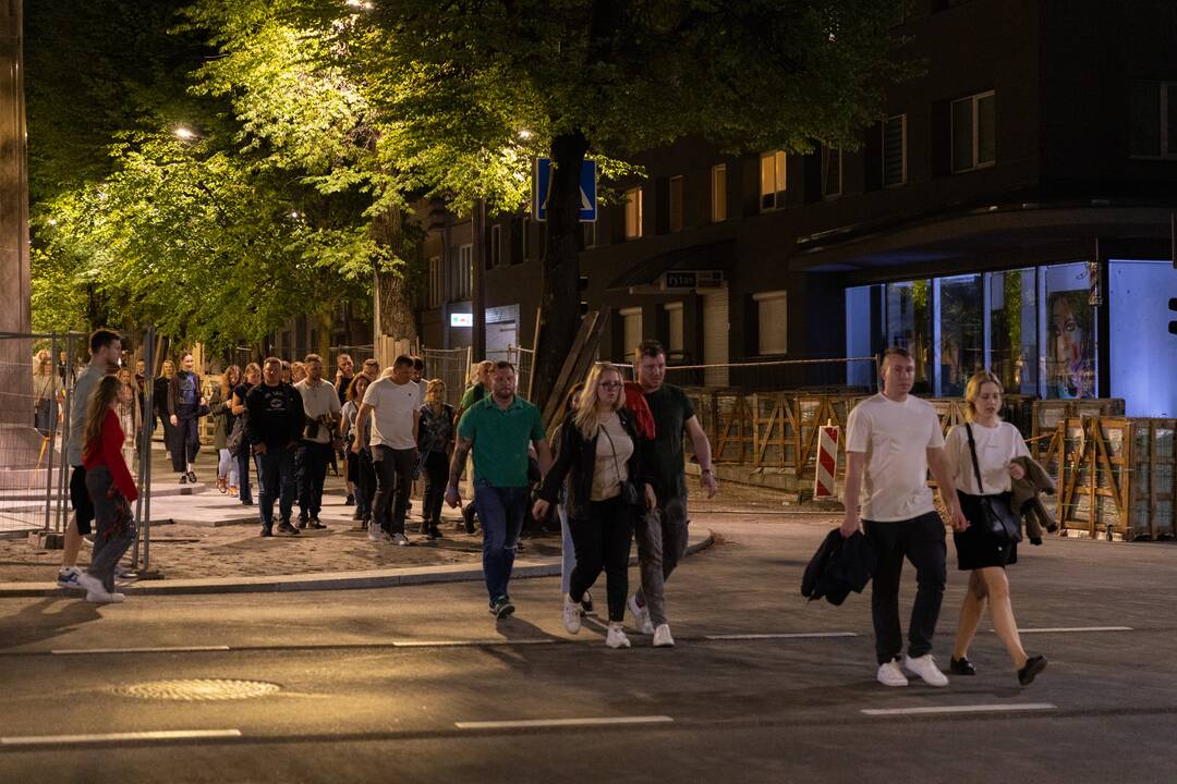 Daugiatūkstantinė minia po Justino Timberlake'o koncerto