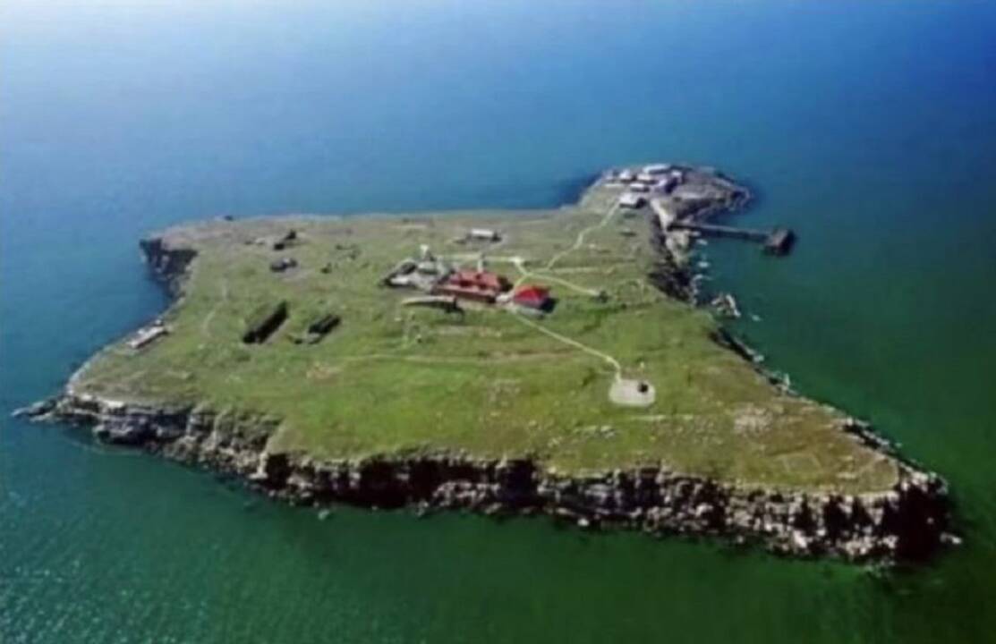 Rusijos kariams Gyvačių saloje vėl nepasisekė: ukrainiečiai sunaikino priešlėktuvinių raketų sistemą