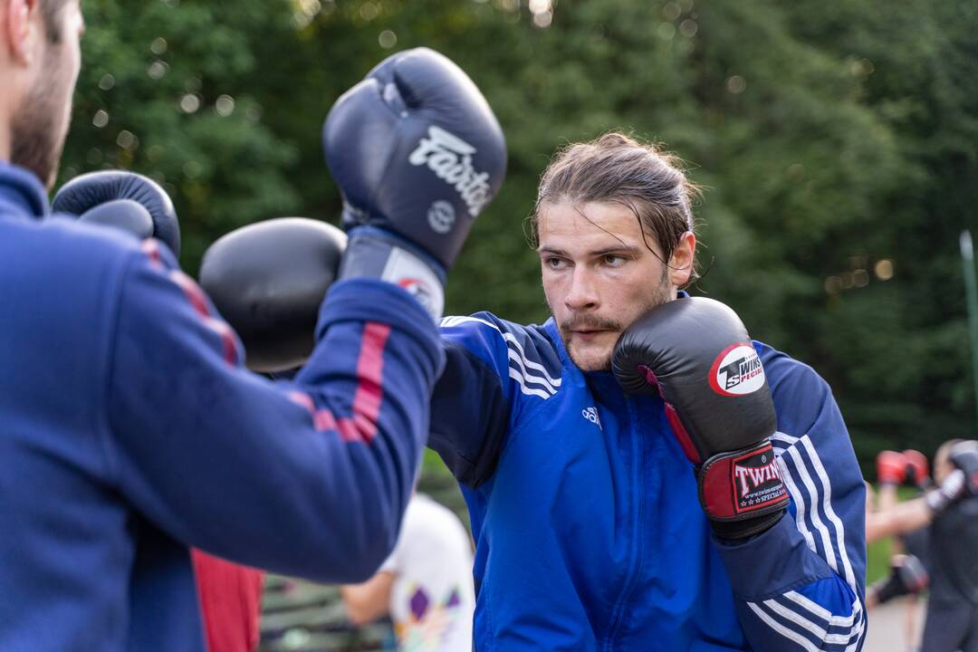 Tradicija: jau šeštą vasarą Dainų slėnyje sporto entuziastus suvienija bokso specialistai.