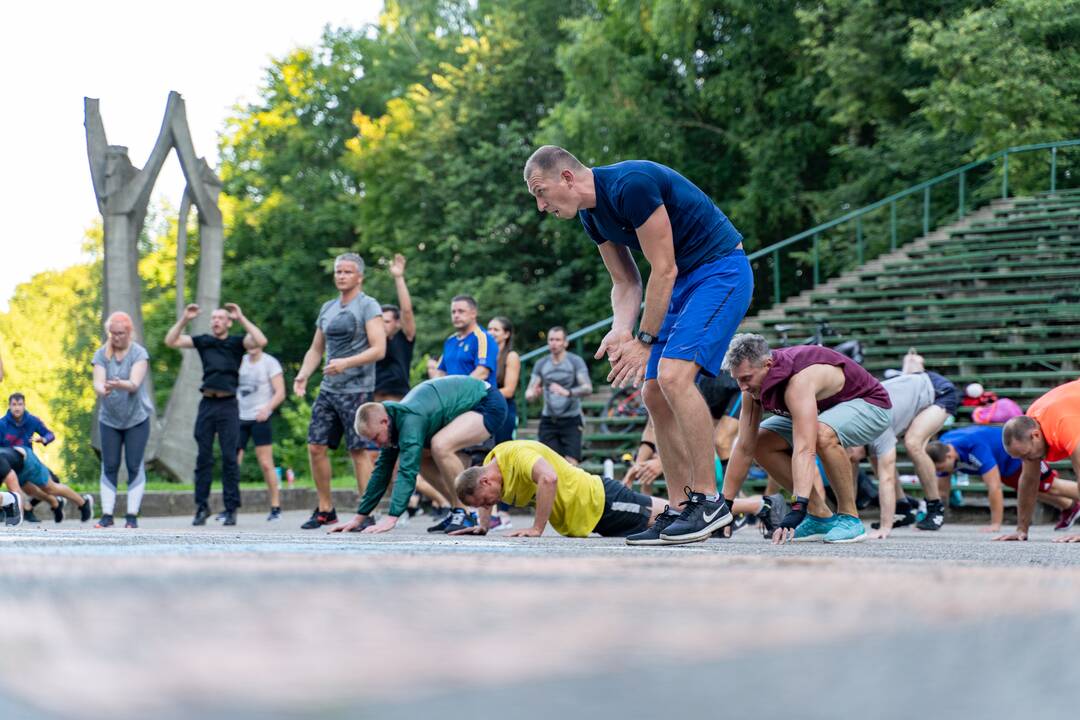 Tradicija: jau šeštą vasarą Dainų slėnyje sporto entuziastus suvienija bokso specialistai.