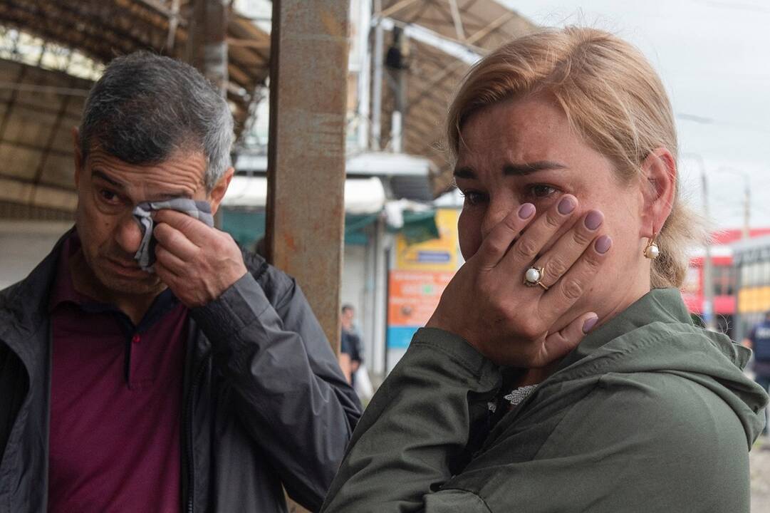 Maskva ir separatistai teigia, kad Rytų Ukrainoje žuvo 53 ukrainiečių karo belaisviai
