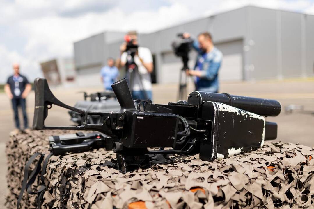 I. Šimonytės apsilankymas VSAT Aviacijos valdyboje
