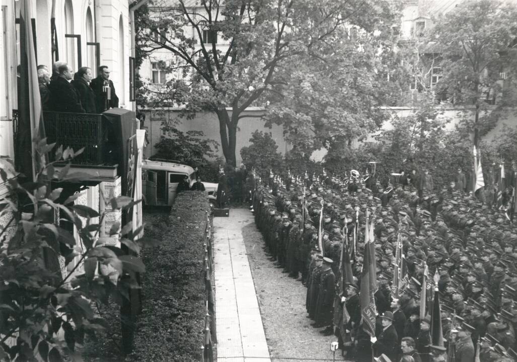 Trauka: Istorinės Prezidentūros apgultis orientacinio žaidimo „Triumfo keliu“ metu. 2018 m. gegužės 18 d.