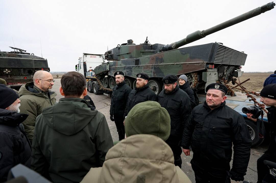 Ministras: Lenkija šią savaitę Ukrainai pristatys 10 tankų „Leopard 2“