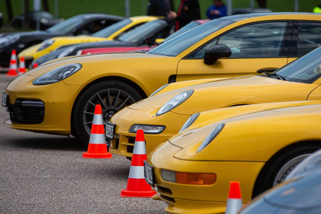 Iš stovėjimo aikštelės sostinėje pavogtas „Porsche“