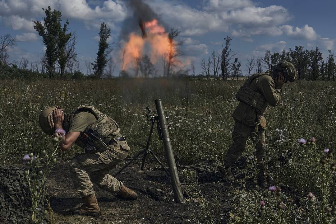 535-oji karo Ukrainoje diena