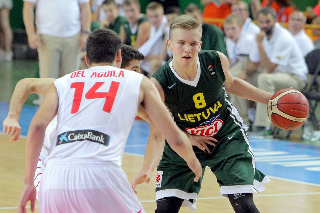 Europos jaunučių krepšinio čempionatas: Lietuva – Ispanija 66:61.