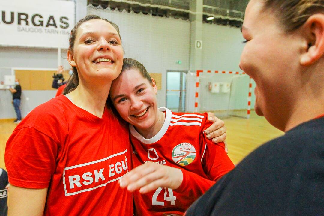 Lietuvos moterų rankinio čempionato apdovanojimai