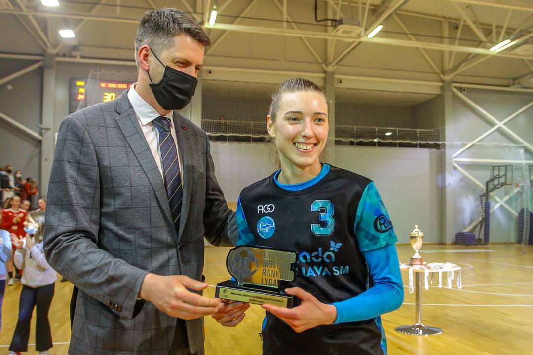 Lietuvos moterų rankinio čempionato apdovanojimai