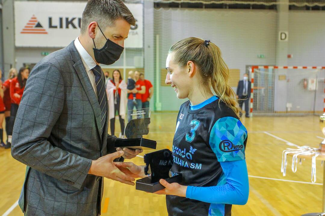 Lietuvos moterų rankinio čempionato apdovanojimai