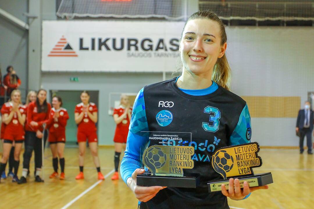 Lietuvos moterų rankinio čempionato apdovanojimai