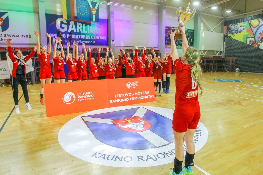 Lietuvos moterų rankinio čempionato apdovanojimai