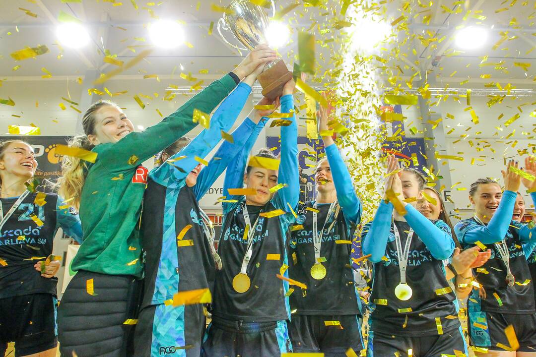 Lietuvos moterų rankinio čempionato apdovanojimai