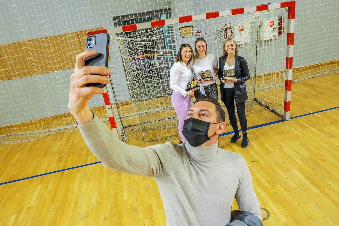 Lietuvos moterų rankinio čempionato apdovanojimai