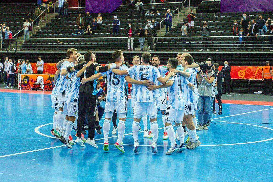 RFS – Argentina 1:1, baud. 4:5 | Futsalo PČ
