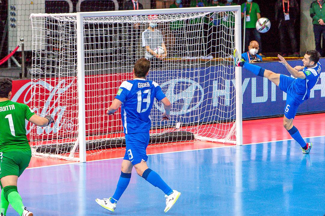 Brazilija – Kazachstanas 4:2 | Futsalo PČ