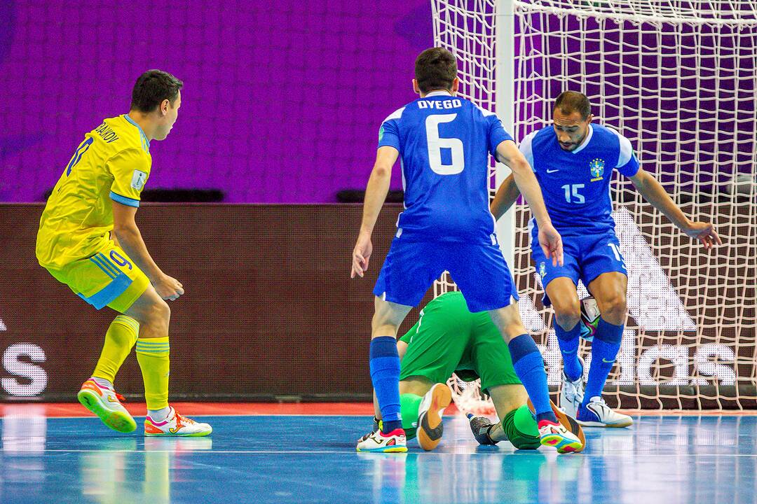 Brazilija – Kazachstanas 4:2 | Futsalo PČ