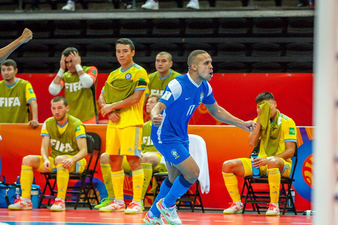 Brazilija – Kazachstanas 4:2 | Futsalo PČ