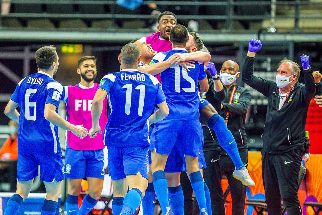 Brazilija – Kazachstanas 4:2 | Futsalo PČ