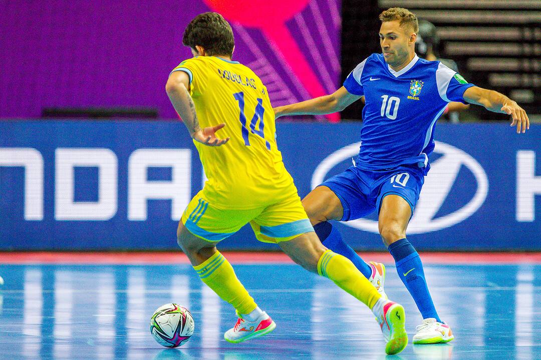 Brazilija – Kazachstanas 4:2 | Futsalo PČ