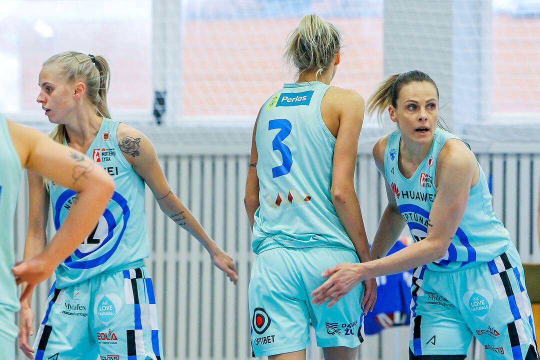 Moterų lyga: „Aistės-LSMU“ – „Neptūnas“ 55:81