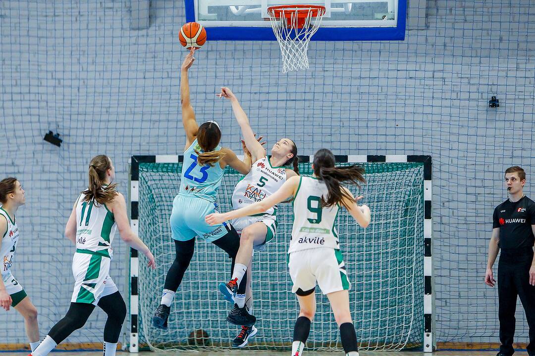 Moterų lyga: „Aistės-LSMU“ – „Neptūnas“ 55:81