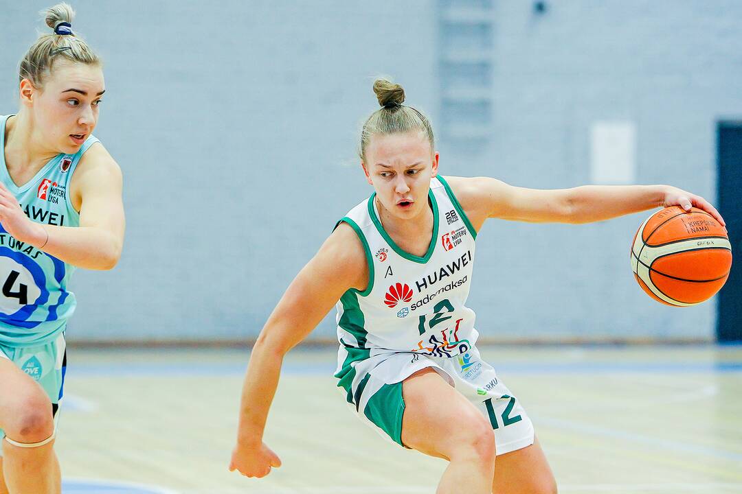 Moterų lyga: „Aistės-LSMU“ – „Neptūnas“ 55:81