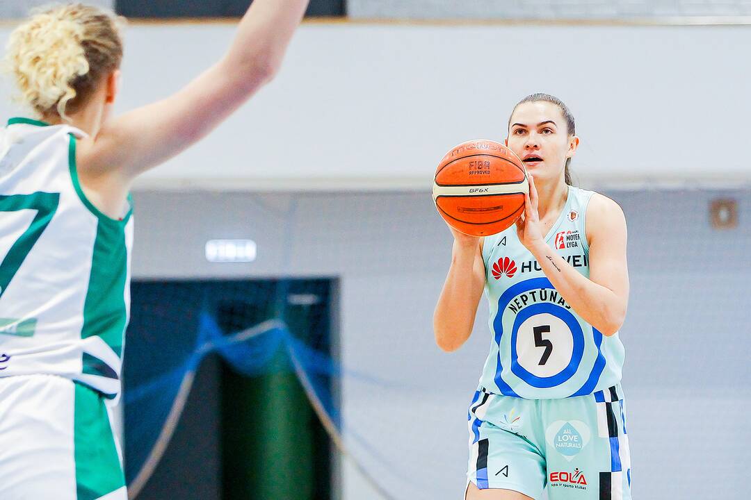 Moterų lyga: „Aistės-LSMU“ – „Neptūnas“ 55:81