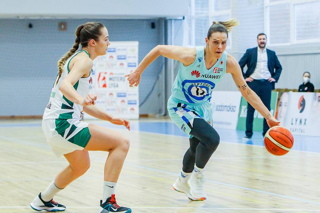 Moterų lyga: „Aistės-LSMU“ – „Neptūnas“ 55:81