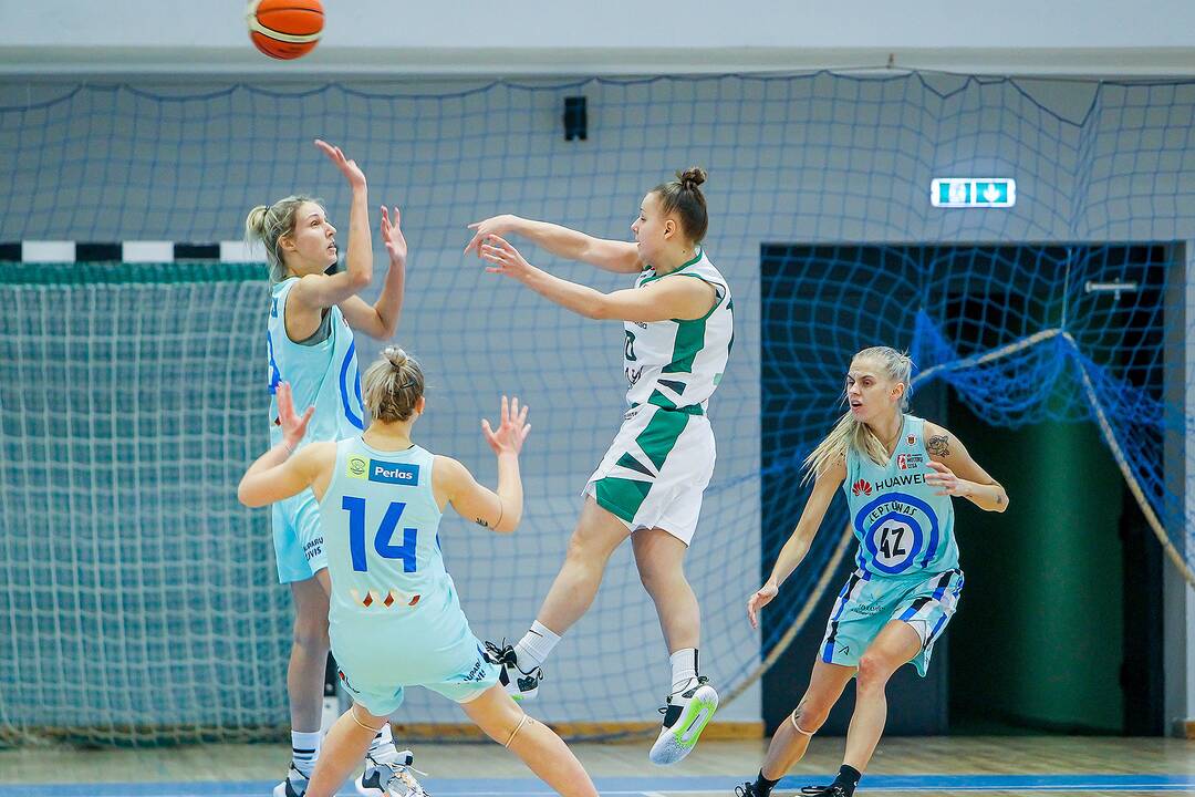 Moterų lyga: „Aistės-LSMU“ – „Neptūnas“ 55:81