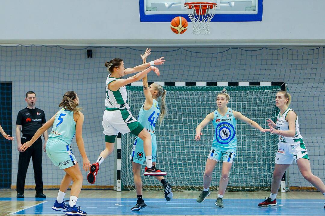 Moterų lyga: „Aistės-LSMU“ – „Neptūnas“ 55:81