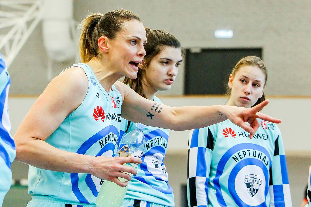 Moterų lyga: „Aistės-LSMU“ – „Neptūnas“ 55:81